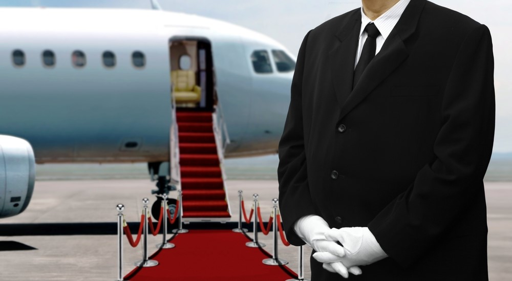 VIP Treatment: The Experience of Celebrity Private Jets in Palm Beach