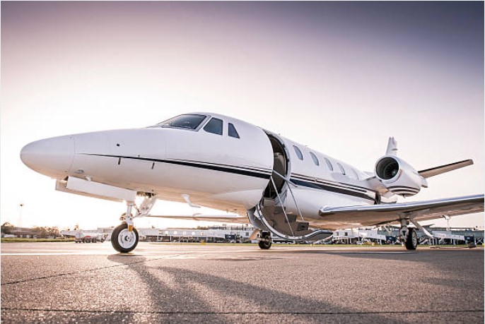 Safety and Security: Why Celebrity Private Jet Charter in Chicago is a Smart Choice