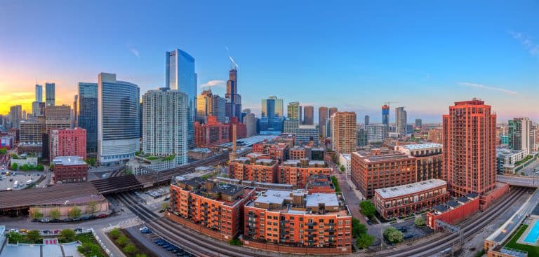 Chicago, IL