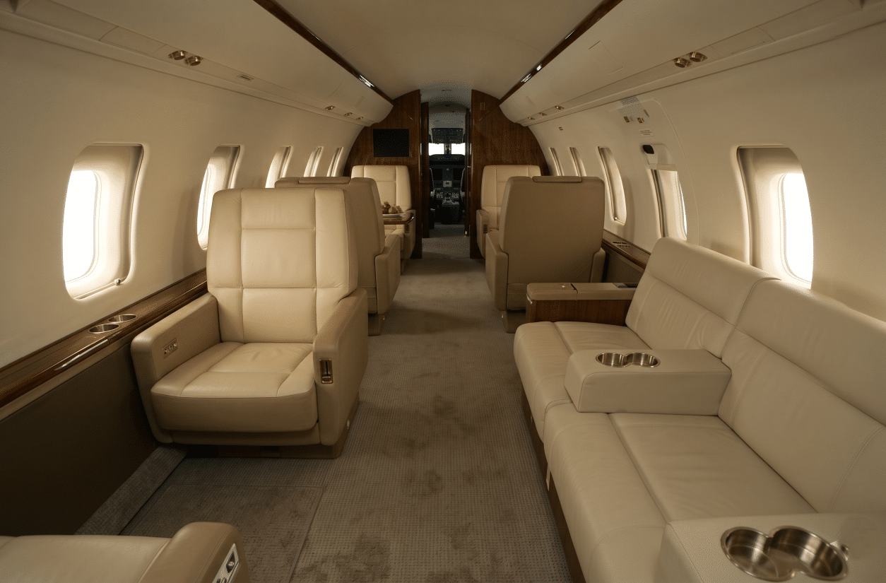 Challenger 600