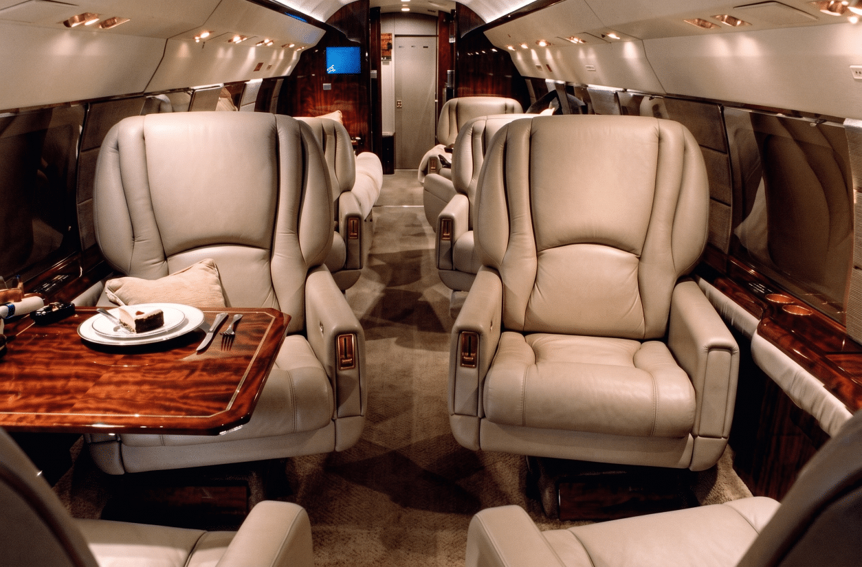 Hawker 600