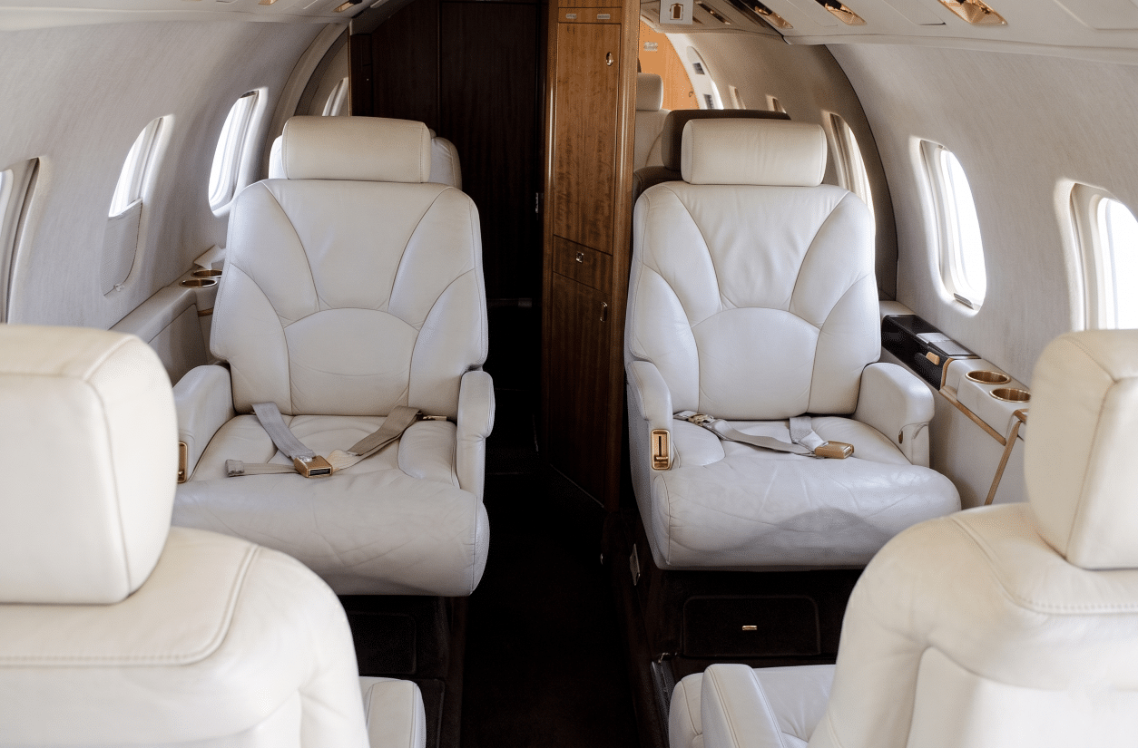 Learjet 55